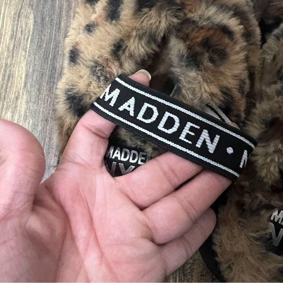 Steve Madden NYC Sliders Faux Fur Leopard Print Slippers Size 8 Casual Chunky - Picture 5 of 8